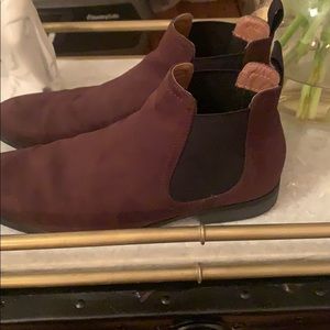 Brown Chelsea boots